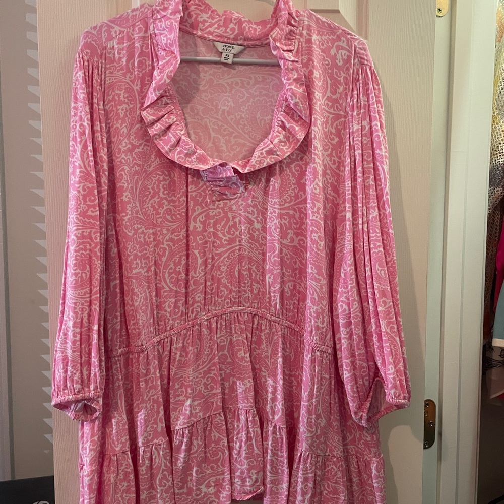 Crown & Ivy Pink Paisley Ruffle Top
